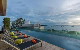 โรงแรมเซเว่นซีชิค (SHA Certified)