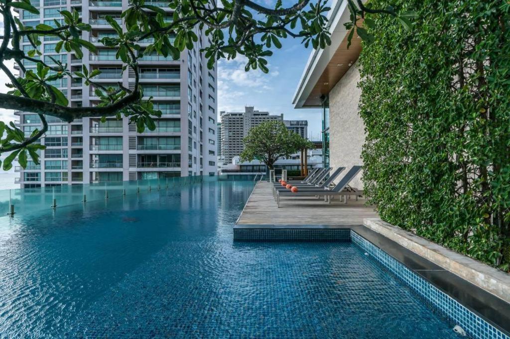 โรงแรมเซเว่นซีชิค  Pattaya ภายนอก รูปภาพ