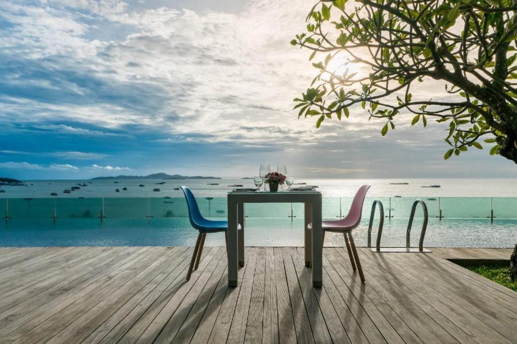 โรงแรมเซเว่นซีชิค  Pattaya ภายนอก รูปภาพ